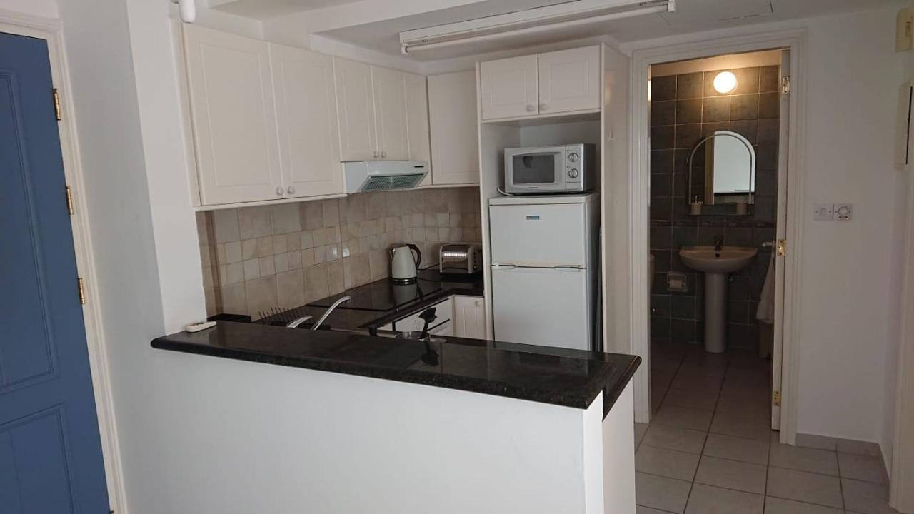 Апартаменты Sea View Peyia,